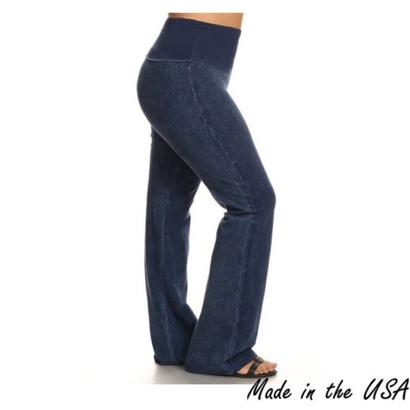 Mineral washed bootcut - Wide fold-over waistband - Picture 1 of 6